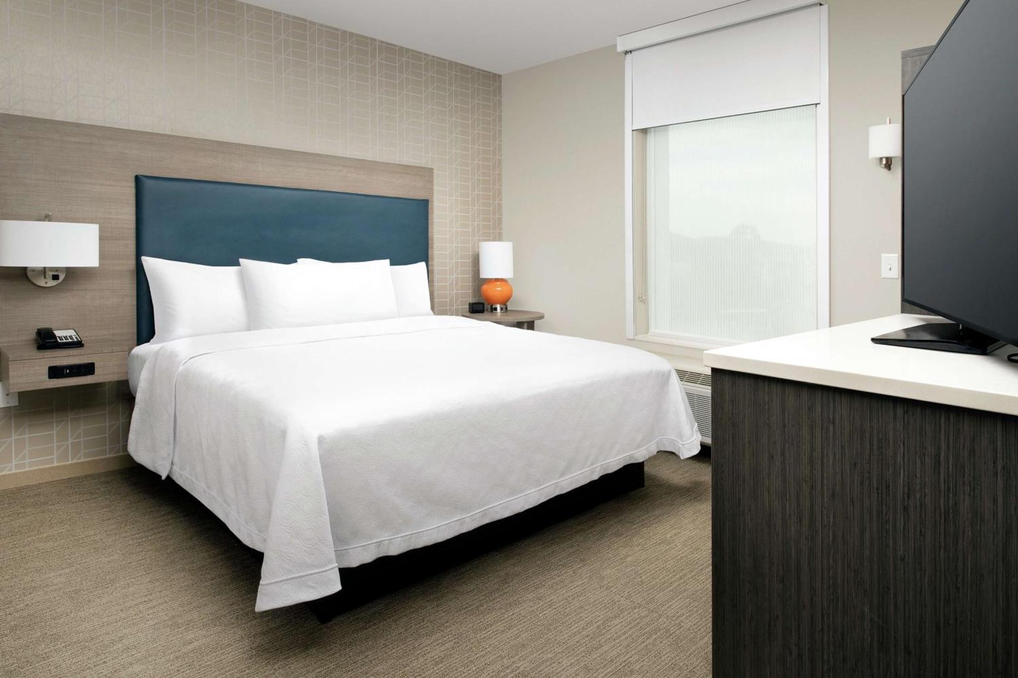 Home2 Suites By Hilton Charlottesville Downtown Экстерьер фото